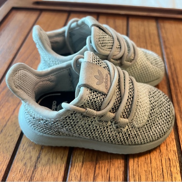 Adidas Tubular Shadow Knit Sneakers US 5k Toddler shoes - Picture 5 of 7